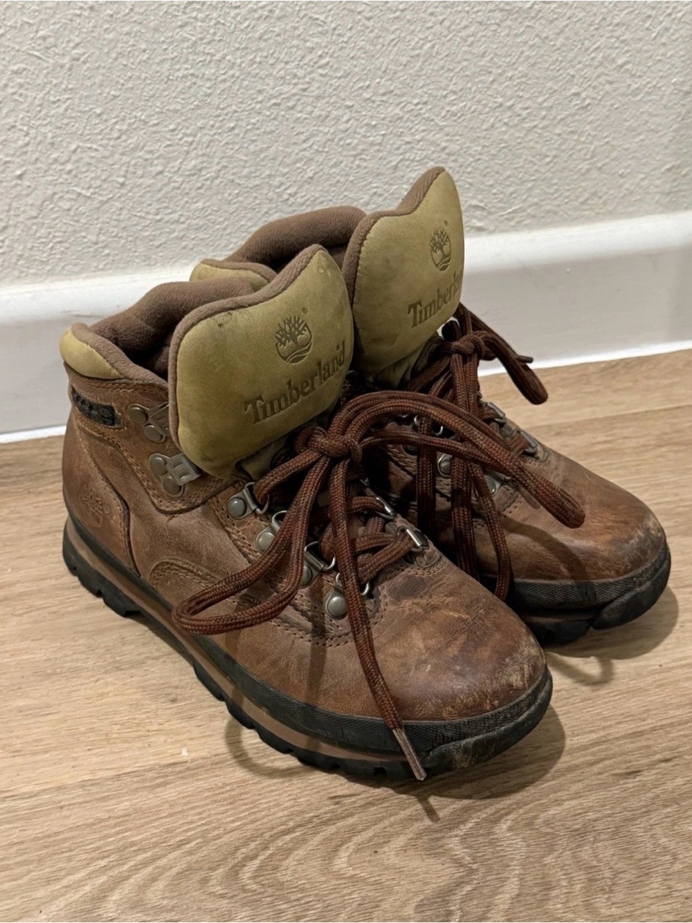 Timberland Euro Hiker Brown Leather Outdoor Ankle Boots Women’s size 6.5M